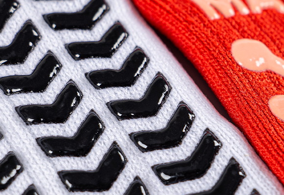 Grip socks anti-slip silicone detail
